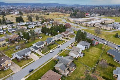 460 Forrest Ave, Bethlehem, PA 18017 - photo 3