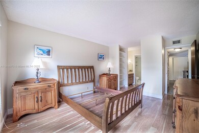 3760 Inverrary Dr unit 3G, Lauderhill, FL 33319 - photo 5