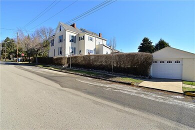 Side / rear elevation w/ spacious 20x12 detached g