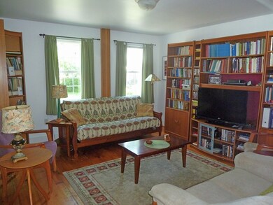 36 School St, Northampton, MA 01060 - photo 3