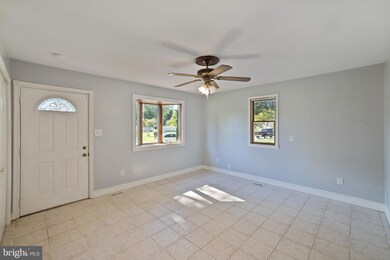 2409 Smiths Ln, Wilmington, DE 19810 - photo 5