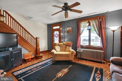 18 Marshall Ave, Reading, PA 19606 - photo 2