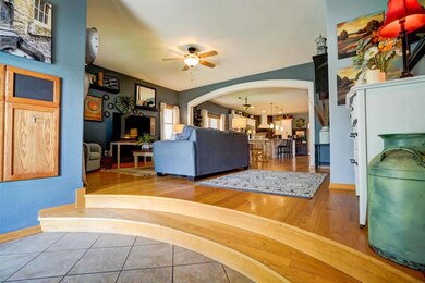 715 Sumac St, Oregon, WI 53575 - photo 2