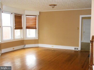 1140 Stirling St, Coatesville, PA 19320 - photo 2