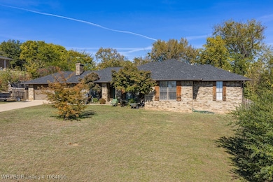 1717 Harrison St, van Buren, AR 72956 - photo 2