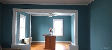 47 Davenport St, Chicopee, MA 01013 - photo 3