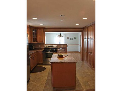 1140 Slocum Rd, Saunderstown, RI 02874 - photo 4