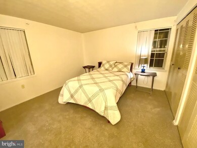 2534 Maytime Dr, Gambrills, MD 21054 - photo 5