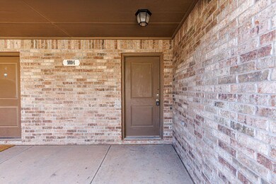 9804 Avenue V unit A, Lubbock, TX 79423 - photo 3