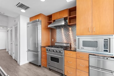 Grand Central at Kennedy West unit 824, Tampa, FL 33602 - photo 6