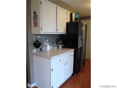 Kitchen. Another view of the kitchen - appliances 