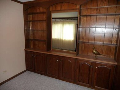 3520 Golfview Dr unit 3520, Hazel Crest, IL 60429 - photo 4