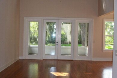 Great room to screen
