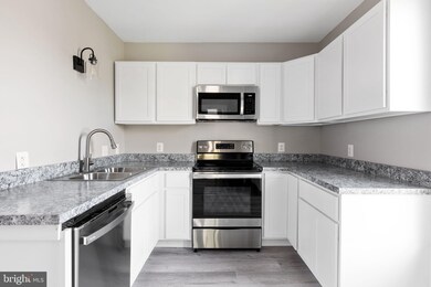 7701 & 7703 Main St, Middletown, VA 22645 - photo 4