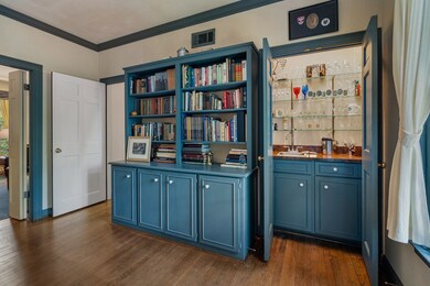 Den with Wetbar