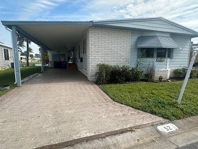 1405 82nd Ave unit 52, Vero Beach, FL 32966 - photo 2