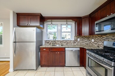 25 Rosselerin Rd, Dorchester, MA 02122 - photo 3