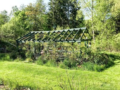 180 E Chop Dr, Oak Bluffs, MA 02568 - photo 4