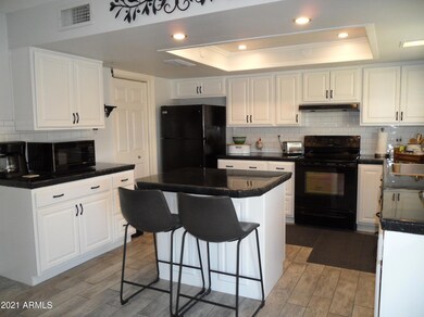 831 W Knowles Cir, Mesa, AZ 85210 - photo 6