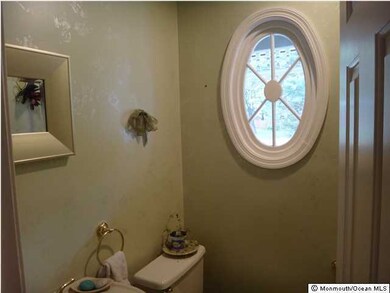 144 Northampton Dr, Holmdel, NJ 07733 - photo 3