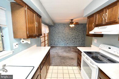 56 Trowbridge Ln unit DD, Clementon, NJ 08021 - photo 6