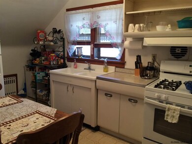 531 Bradford St, Albany, NY 12206 - photo 7