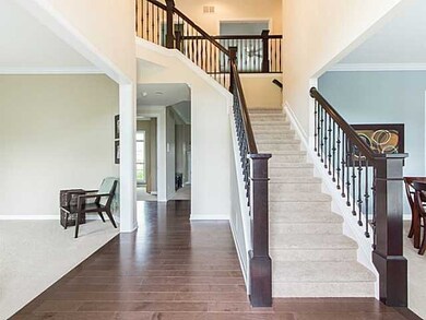 9823 Macdonald Dr, Dublin, OH 43017 - photo 2