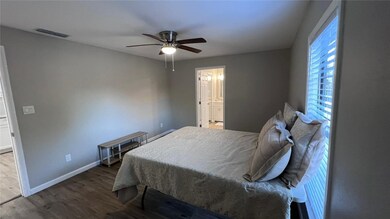 901 E Kennedy St, Beeville, TX 78102 - photo 6