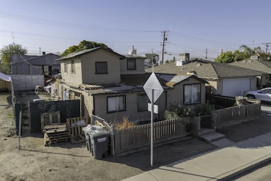 235 E 1st St, Buttonwillow, CA 93206 - photo 2