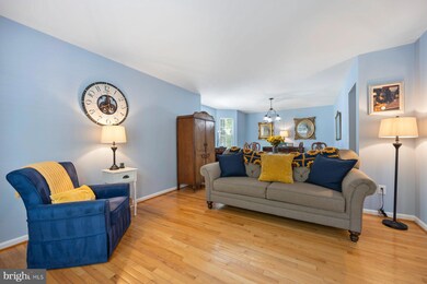 7905 Red Rose Way, Jessup, MD 20794 - photo 4