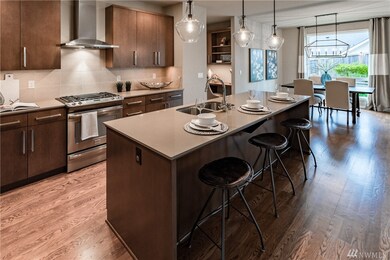 721 Spruce St, Edmonds, WA 98020 - photo 3