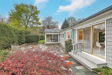 10 Marshall Rd, Cranston, RI 02920 - photo 5