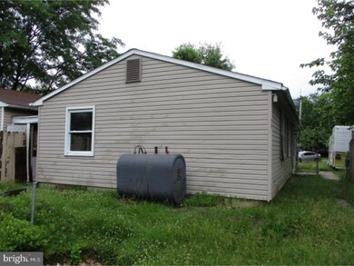 212 Gibbons Ct, Atco, NJ 08004 - photo 2