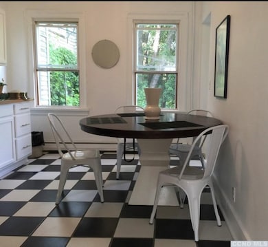 516 State St unit 518, Hudson, NY 12534 - photo 6