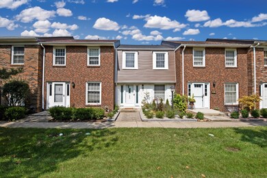 595 Dlyn St unit N7, Columbus, OH 43228 - photo 2