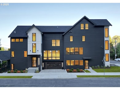 207 S Nebraska St, Portland, OR 97239 - photo 2