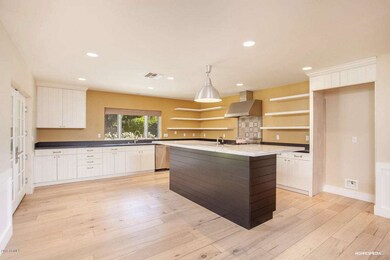 4453 N 54th St, Phoenix, AZ 85018 - photo 3