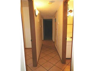 Interior Space/Layout. HALLWAY TO BEDRMS