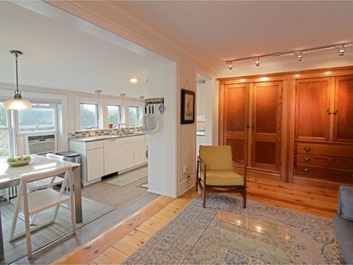 243 Weaver St, Winooski, VT 05404 - photo 2