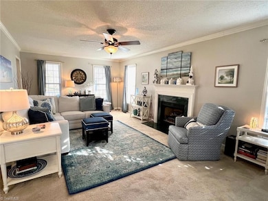 3315 Sumter Dr, High Point, NC 27265 - photo 2