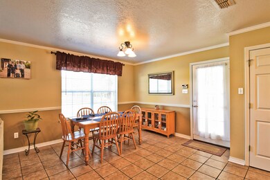 10556 Allen Dr interior 4