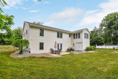 7-web-or-mls-226 Apollo Pl Wayland-7