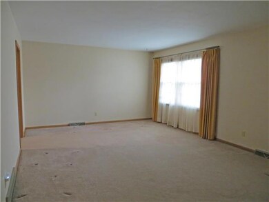 9306 Mullen Rd, Lenexa, KS 66215 - photo 6