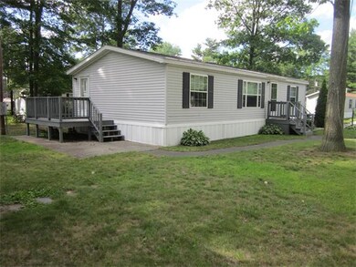 519 E River St unit 18, Orange, MA 01364 - photo 4