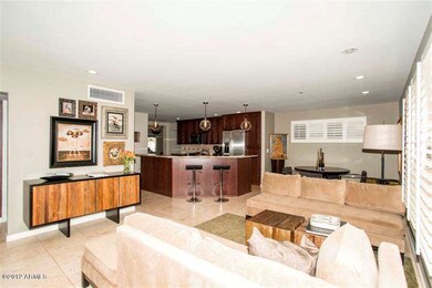 6 Living Room