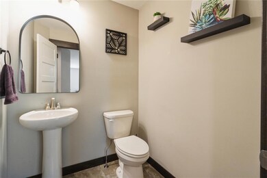 3509 Pioneer Ave SE, Cedar Rapids, IA 52403 - photo 6