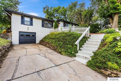 8535 Cuming St, Omaha, NE 68114 - photo 4