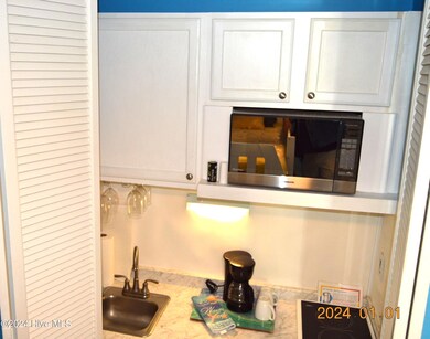 3-Kitchenette (3) (1)