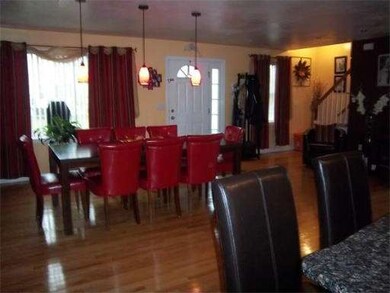 30 Maplewood Dr, Fall River, MA 02721 - photo 6