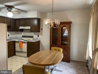 Altemus Farms unit 397, Brookhaven, PA 19015 - photo 7